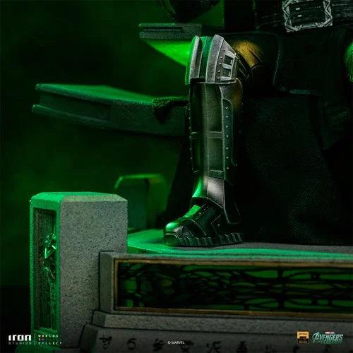 Avengers: Doomsday Doctor Doom on Throne 1:10 Art Scale Limited Edition Statue