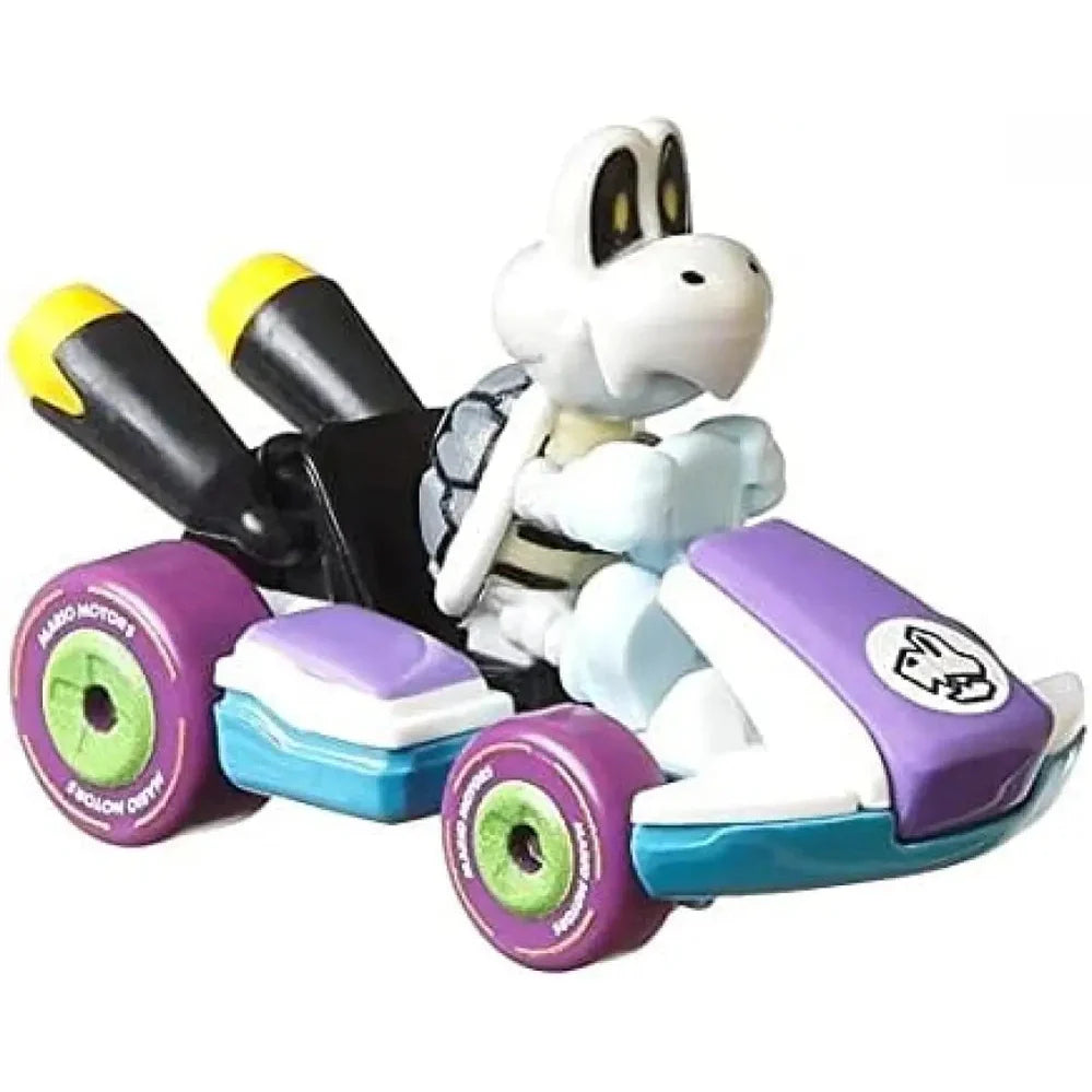 Snoopy’s purple and teal racing kart toy.